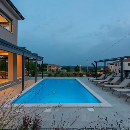 Holiday home Karina